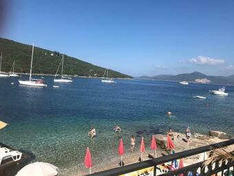 Apartamentos Villa California