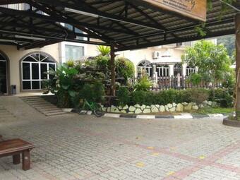 Yeob Bay Hotel & Resort