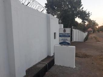 Hatfield Hotel And Suites