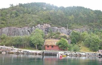 Holiday Home Os L�nningdal