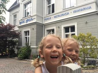 Hostal Willa B??kit Hotel & Restauracja By Dorota Szel?gowska