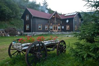 Hostal Vila Varpatak