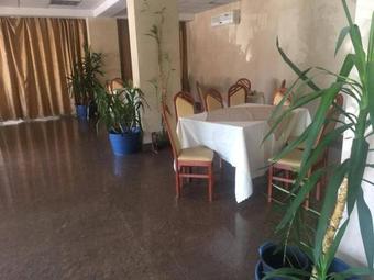 Hotel Dinastia