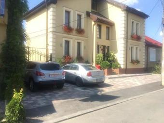 Hostal Vila Tineretului