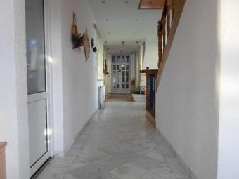 Hostal Guest House Luxotel