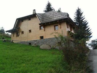 Apartments Zimska Kuca