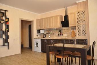 Apartment On Vstrechnaya 21