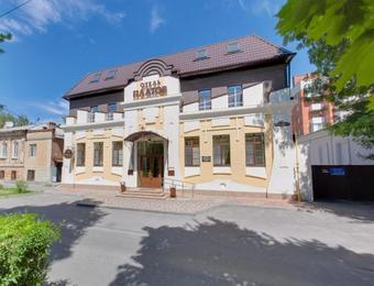 Hotel Platov