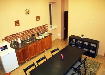 Hostal Residence On Komsomolskoy