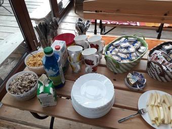Albergue Cvet Gora - Camping, Glamping And Accomodations
