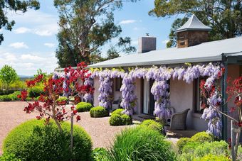 Paul Bangay The Farmhouse