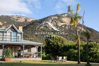 Hotel Mountain Seas Lodge