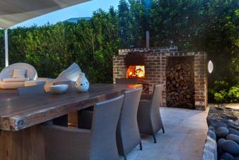 Bathhouse Villa Newrybar