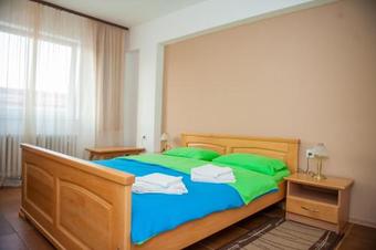 Posada Hotel Novi Nacional