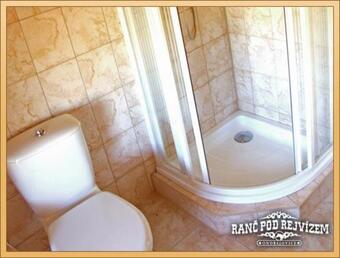 Hostal Ranc Pod Rejvizem