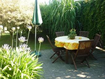 Apartamento Elegant In Gross Kordshagen Amidst Lush Greenery With Garden