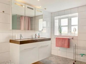 Three-bedroom Holiday Home In Aakirkeby 9