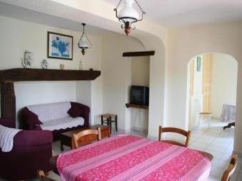 House Au Grand Moulia