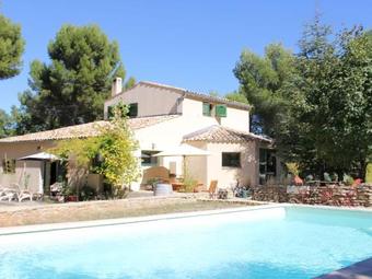 Cozy Holiday Home In Faucon With Swimming Pool