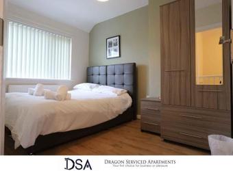 Apartamentos Solihull/nec/airport 3 Br Semi-detached House