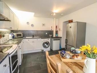 Olde Carpenters Cottage