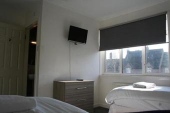 Hostal Dalkeith Five Bedroom House