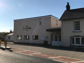 Hotel Llanina Arms