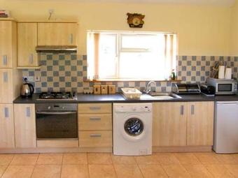 2 Black Horse Cottages