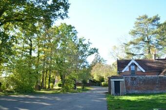 Gaveston Coach House
