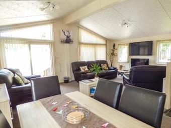 Squirrel Lodge At Woodlands View