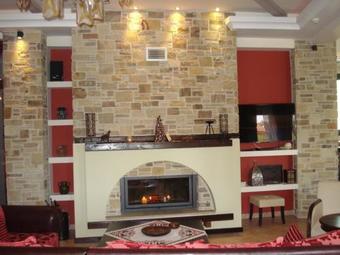 Evzin Hotel