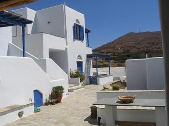 Apartamento Karyatides