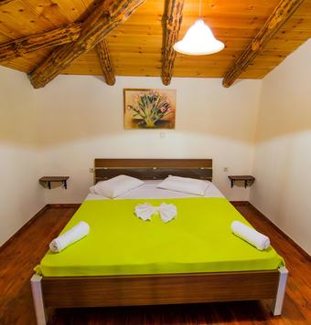 Hostal Athousakis Village