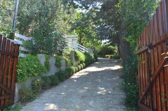 Villa Meriades