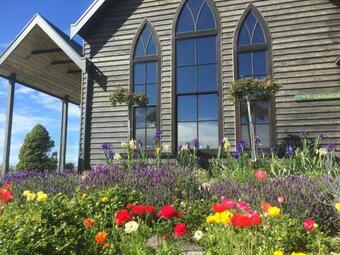 Lodge The Church House