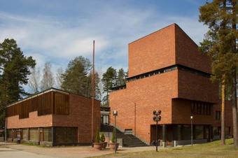 S�yn�tsalon Town Hall Apartment