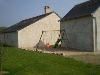 House Le Petit Nid De Valentin 2