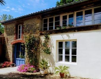 Hostal La Poterie