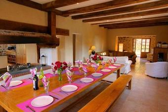 Sainte-cecile-du-cayrou Villa Sleeps 14 Pool Wifi