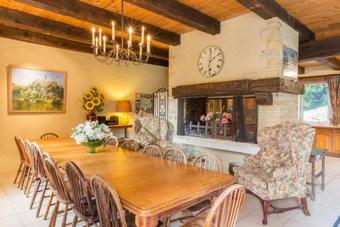 Saint-denis-catus Villa Sleeps 12 Pool Wifi