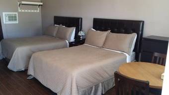 Motel St. Paul Lodge
