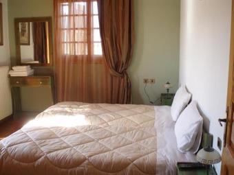 Hostal Guesthouse Odysseas