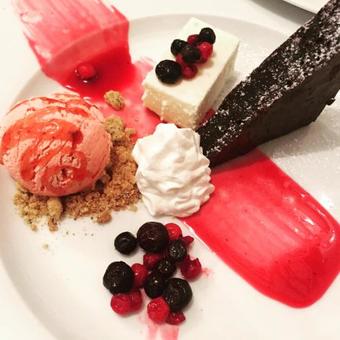 Hostal Zseri Vad�szh�z