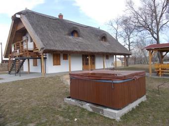 Hostal N�das Apartman