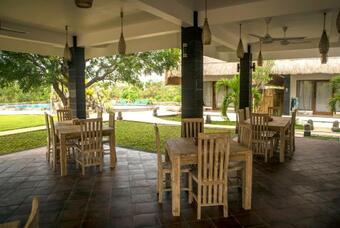 Hotel Bunga Laut Bungalow