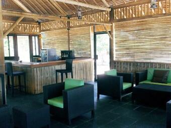 Hotel Bumbangku Beach Cottage