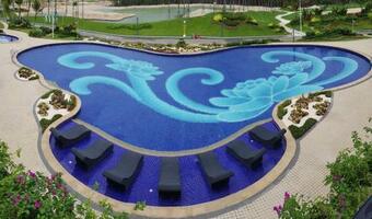 Forest City Phoenix International Golf Hotel