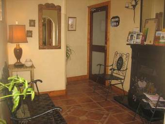 Hostal Ashleigh House