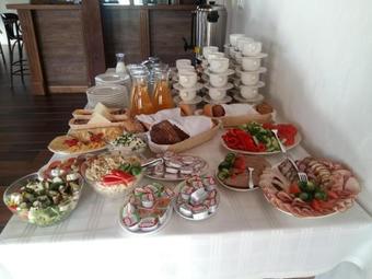 Hostal Dworek D?browa