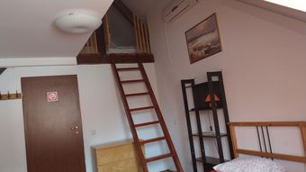 Hostal Conacul Bunicilor